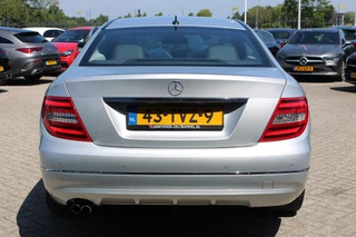 Mercedes-Benz C-Klasse 2011 - Coupé 180 AUT7 Ambition NAVI 18'' <<ZEER NETTE AUTO>> afbeelding 8