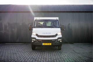Iveco Daily 2016 - 40C17 3.0L | 170 PK | 3-Zits | Navi | Climate | Trekhaak image 3 thumbnail