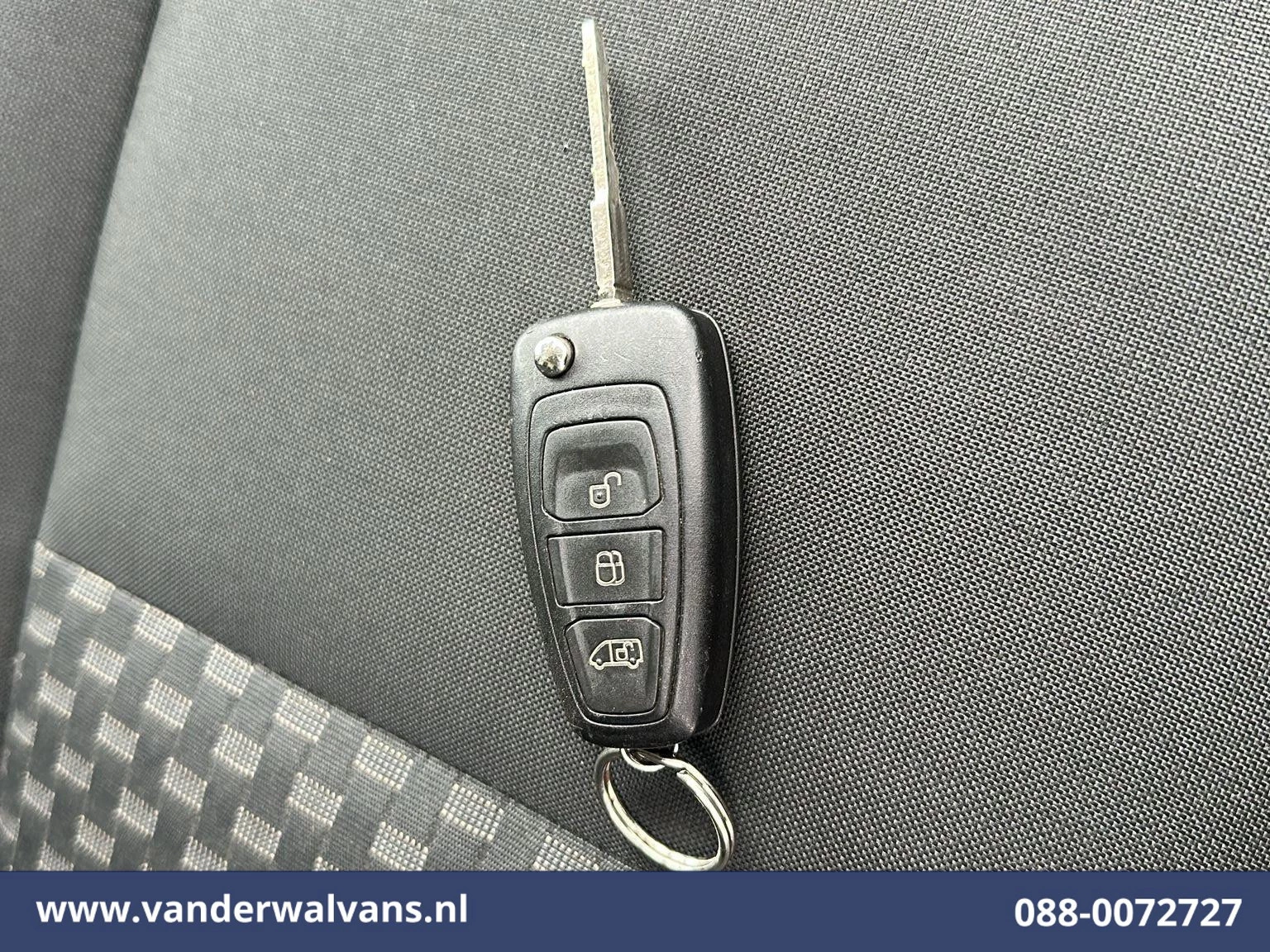 Ford Transit 2023 - 2.0 TDCI 130pk L4H3 Jumbo Euro6 Airco | Camera | Cruisecontrol | Stoelverwarming | Verwarmde voorruit image 20