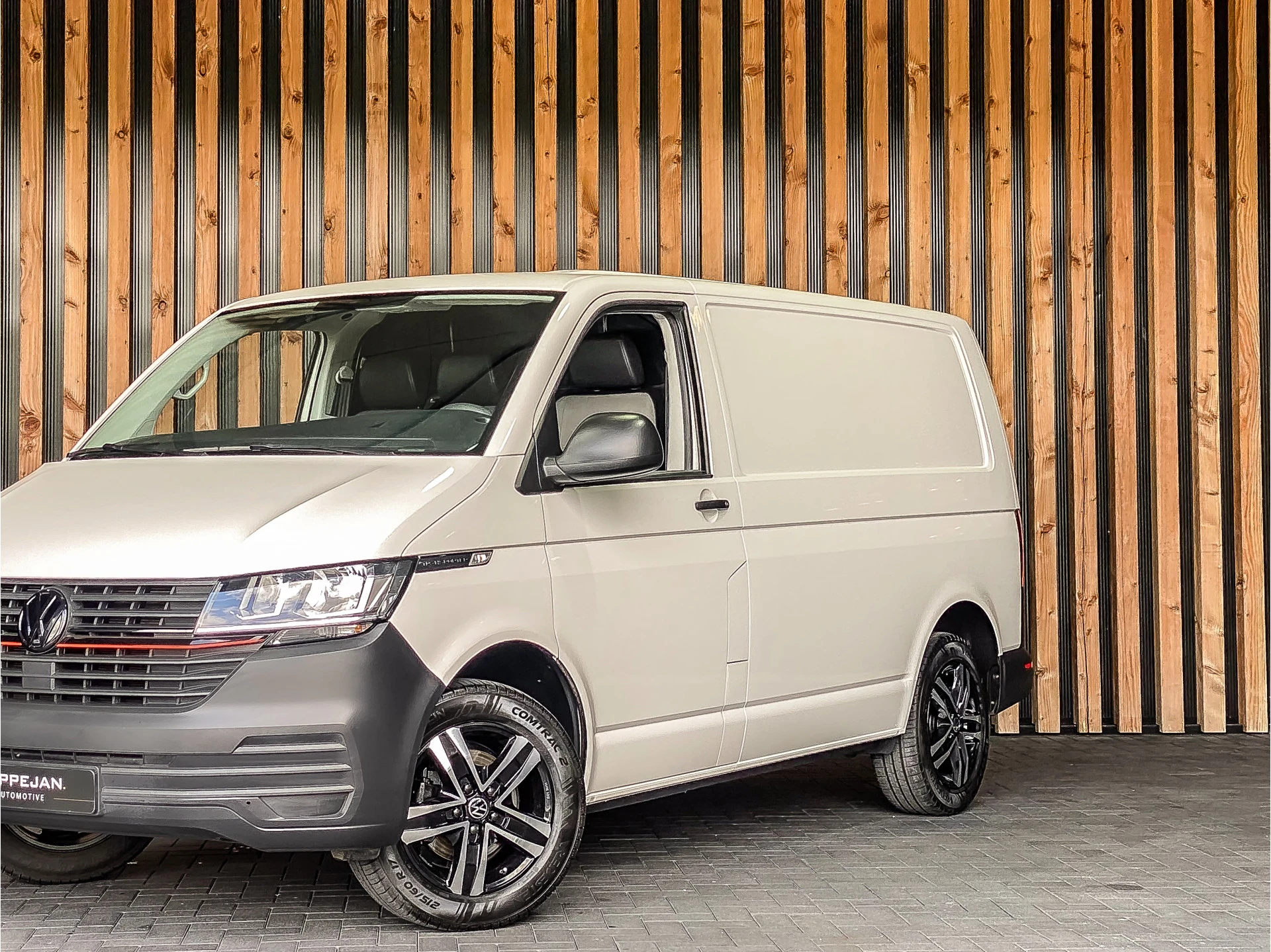 Volkswagen Transporter 2020 - 2.0 TDI 110PK Bestelwagen L1H1 afbeelding 25