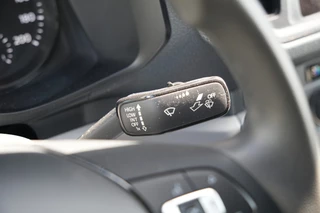 Volkswagen Crafter 2024 - 35 2.0 TDI L4H3 140pk Automaat - ACC - LED - Geveerde Stoel - Carplay - Camera - Betimmering - Rijklaar obrazek 25