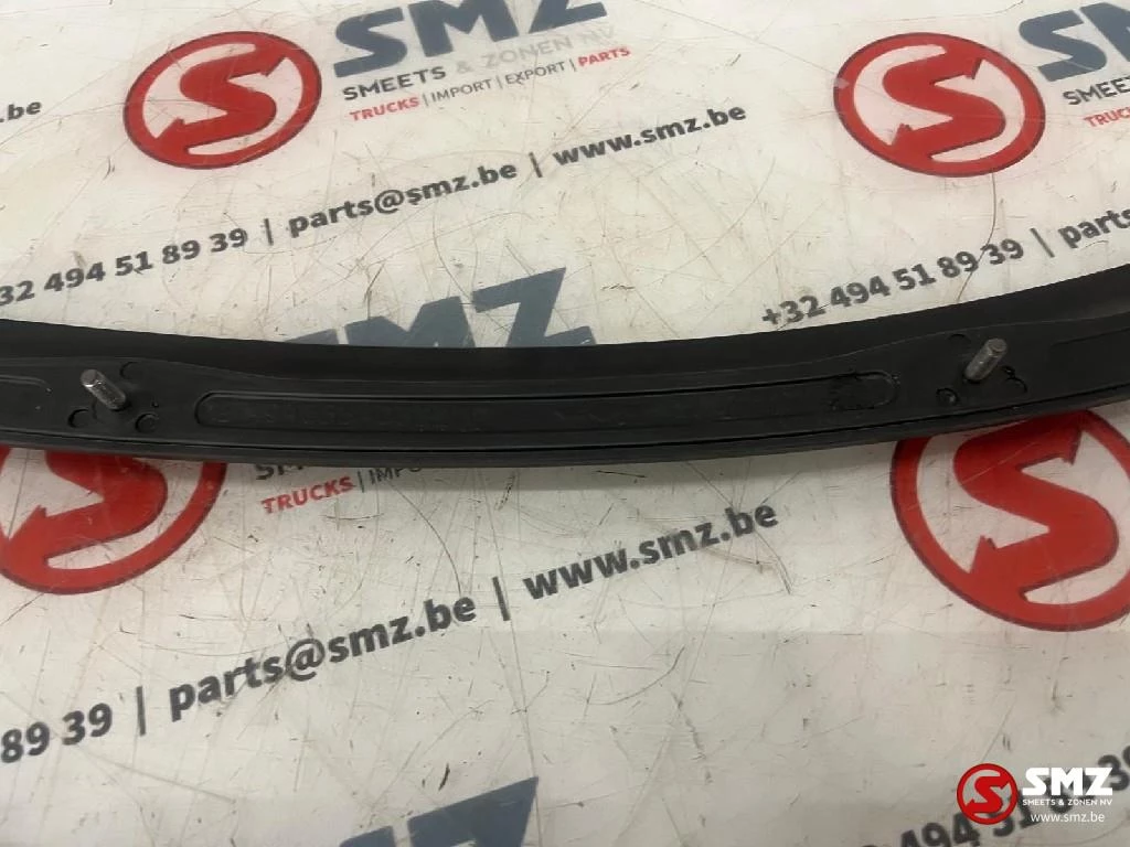 Mercedes-Benz - Occ Spatbord cover achter rechts Actros image 3