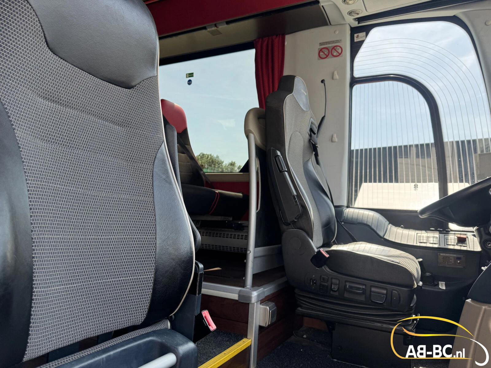 Neoplan Jetliner C - 57 Seats EURO 6 2017 Bild 43