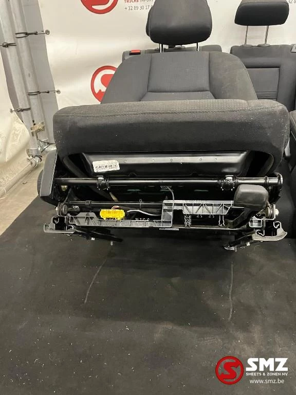 Mercedes-Benz - Occ set interieur met zetels S204 Mercdes obrázek 6
