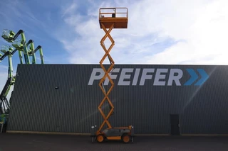 Haulotte 2016 - Compact 12DX Diesel, 4x4 Drive, 12m Working Height imagen 3 miniatura