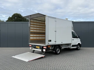 Volkswagen Crafter 2023 - 35 2.0 TDI 141 PK N1 / BAKWAGEN / **29.286 KM** / DHOLLANDIA LAADKLEP / ZIJDEUR / CRUISE / AIRCO / NAVI / MEUBELBAK afbeelding 2 miniatuur