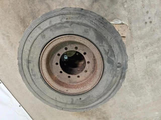 Michelin FULL RUBBER - N/A obrazek 4