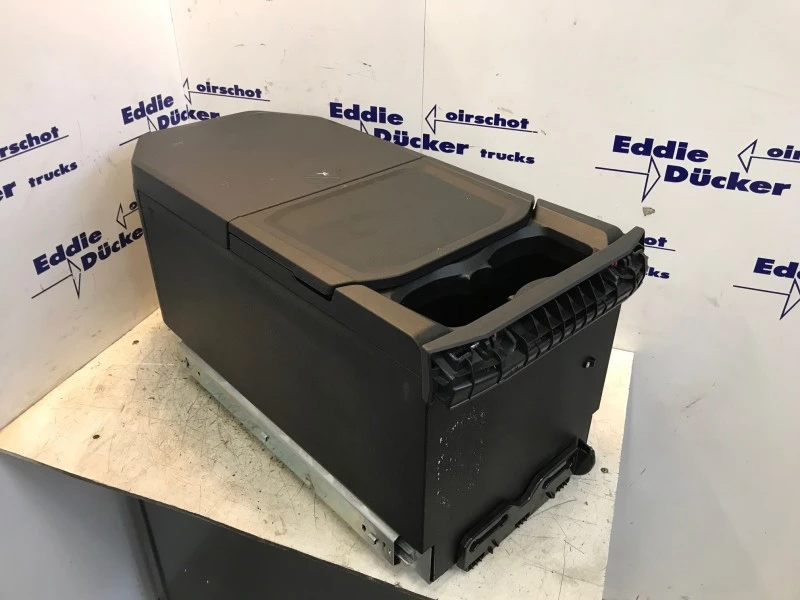 DAF - 2318729 KOELKAST 35 LITER (KOMT UIT EEN DEMO TRUCK) obrázek 1