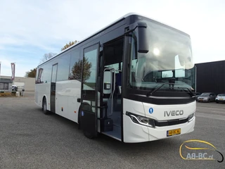 Iveco NEW 10.7 MTR Crossway 49 Seats + 14 Standees ADAS afbeelding 3 miniatuur
