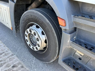 Mercedes-Benz Antos 1836 4x2 Closed Box, double floor 2016 - N/A zdjecie 16