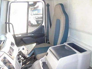 Volvo FL 2016 - N/A imagem 34
