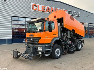 Mercedes-Benz Actros 2009 - 1829 4x4 Bucher Cityfant 60 Rechts en Links vegend image 3