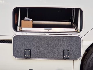 Mercedes-Benz N/A 2018 - Morelo Palace Liner 97 GO Slide-Out 300pk Slide-Out + Smart Garage image 84
