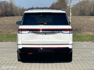 Lincoln Navigator 2024 - Black Label op Grijs kenteken. zdjecie 6