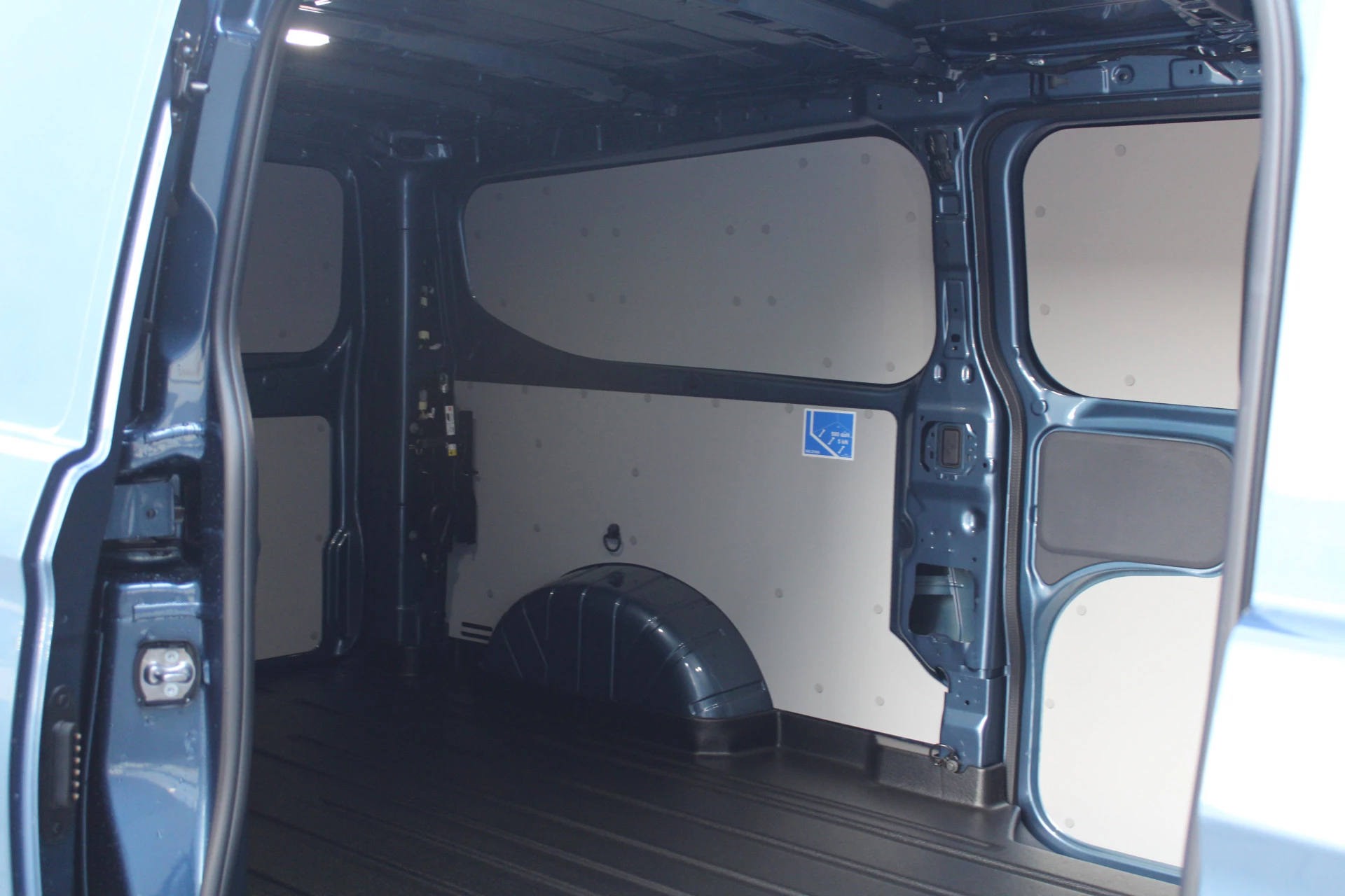 Ford Transit Custom 2024 - 320 2.0 TDCI L2H1 Trend 136pk - 2x Schuifdeur - Carplay - Android - Camera - Trekhaak - Stoelverwarming -70l tank - Rijklaar immagine 35