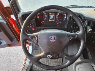 Scania P 2015 - P280 / CURTAIN SAILS / PLATFORM / FRIDGE / NAVI / AUTOMATIC / EURO-6 / 2015 image 21