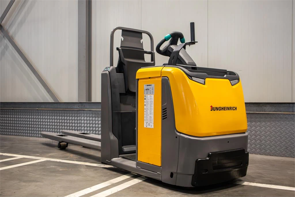 Jungheinrich 2016 - ECE 225 afbeelding 1