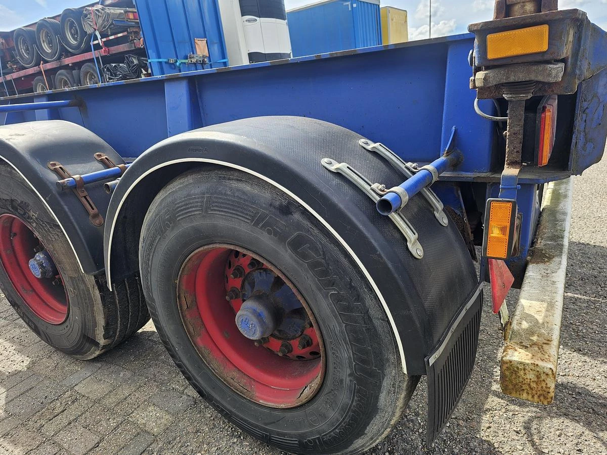 MKF METALLBAU CS 20 -20 FOOT- CONTAINER CHASSIS -HEAVY DUTY- BPW DRUM -STEEL SUSPENSION- GOOD QUALITY. 2007 obrázek 16