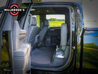 Chevrolet Silverado 2024 - High Country Black Edition Widebody 6.2 V8 420 PK imagen 24