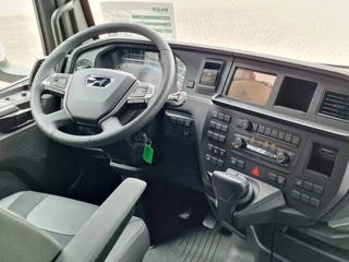 MAN TGX 2026 - 18.520 4x2 - NEW - Show truck - Retarder - Night clima - Full air - Navi - PTO prep zdjecie 12