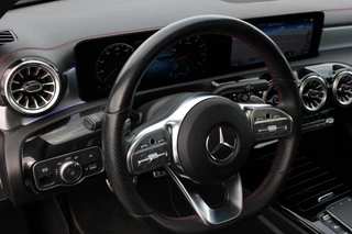 Mercedes-Benz CLA 2022 - Shooting Brake 200 AUT7 AMG LINE NIGHT PANORAMADAK SFEER CARPLAY KEY-LESS GO MULTIBEAM obrazek 13