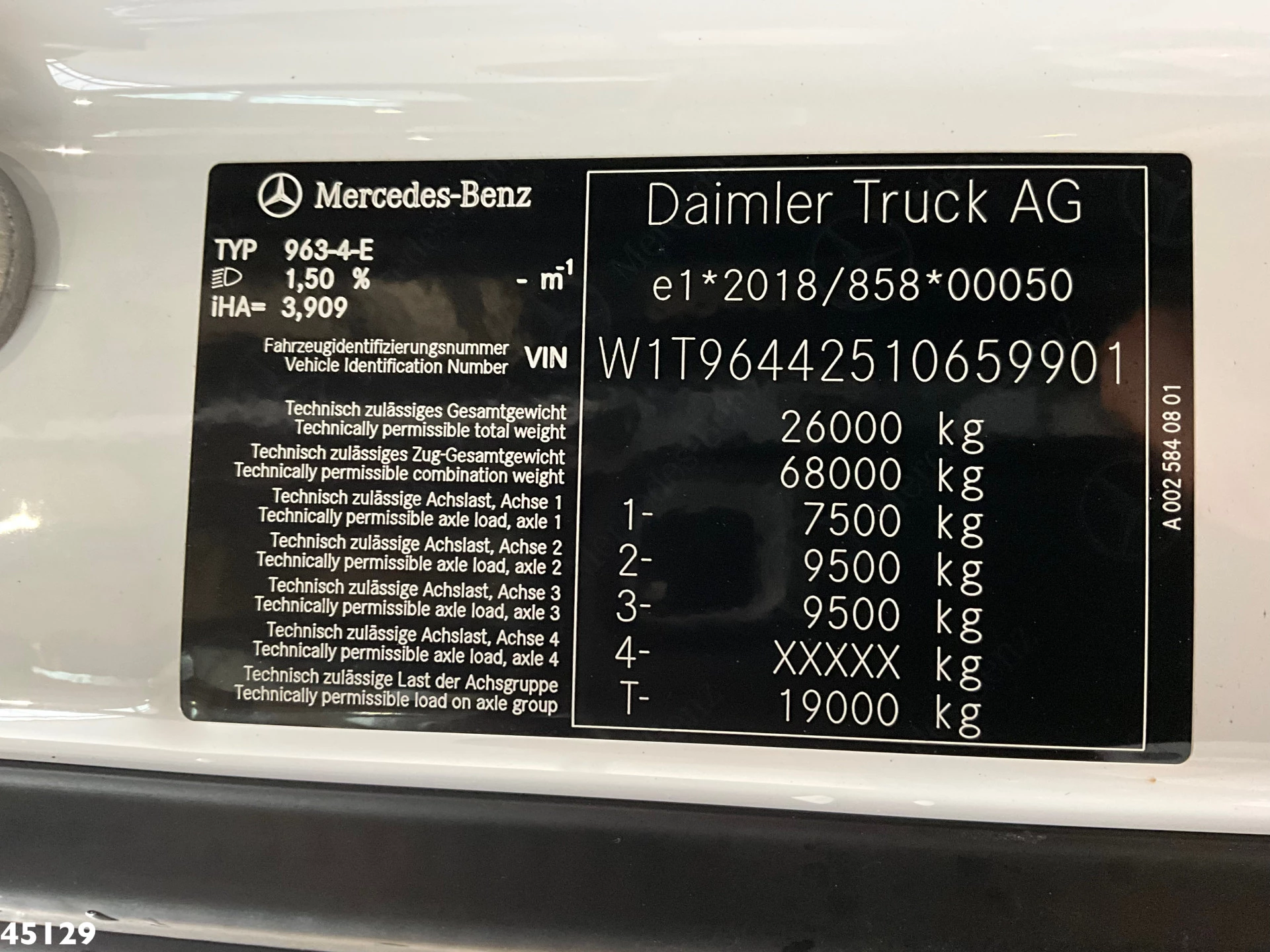 Mercedes-Benz Arocs 2663 6x4 Euro 6 Trekker with PTO NEW AND UNUSED! 2025 afbeelding 21