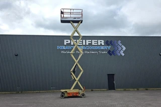 JLG 2011 - 2630ES Electric, Working Height 10m, 230 kg Capaci image 3 miniature