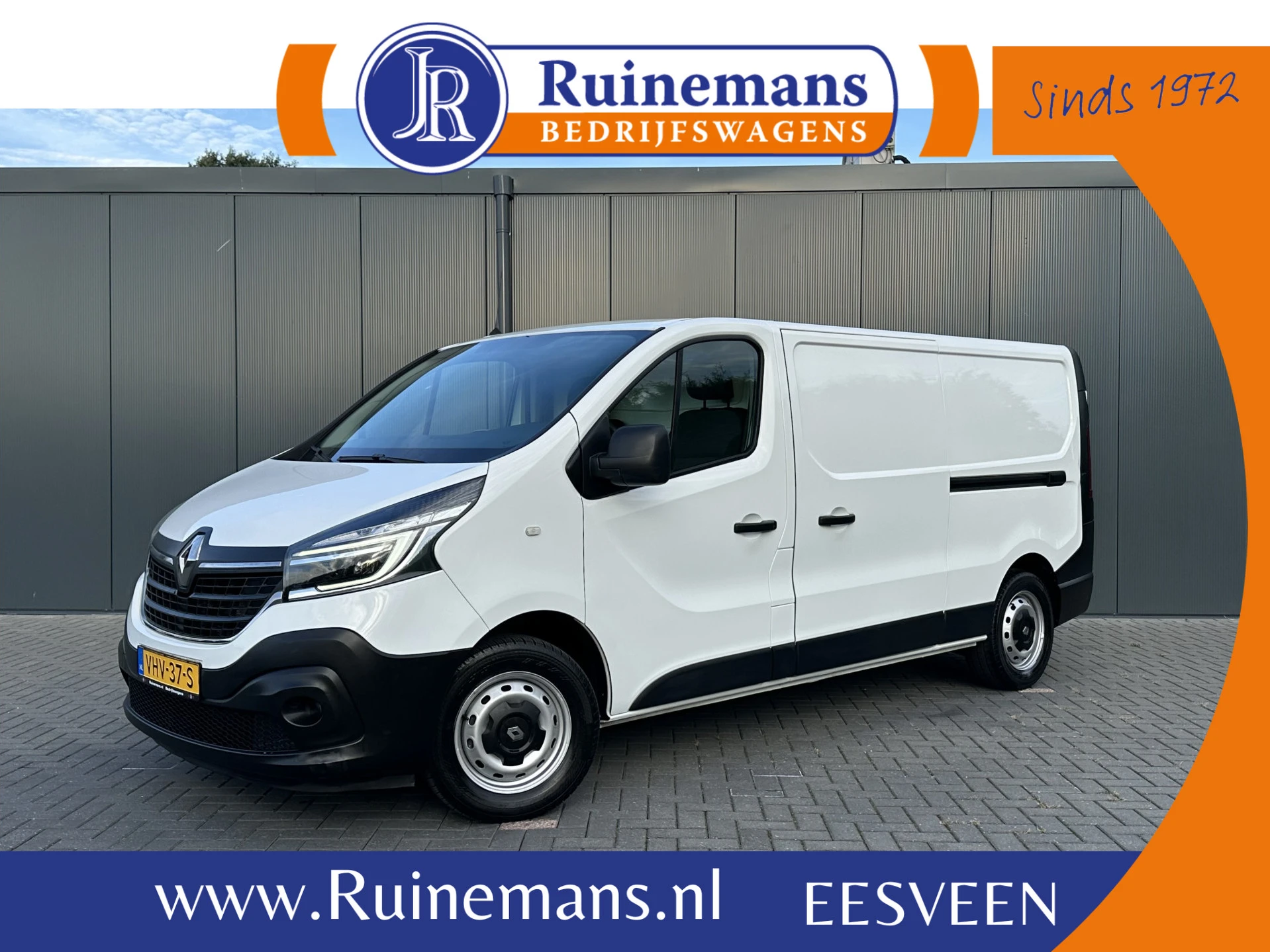 Renault Trafic 2021 - 2.0 dCi 120 PK / L2H1 / 1e EIG. / DUBBELE SCHUIFDEUREN / TREKHAAK / LED KOPLAMPEN / AIRCO / CRUISE afbeelding 1