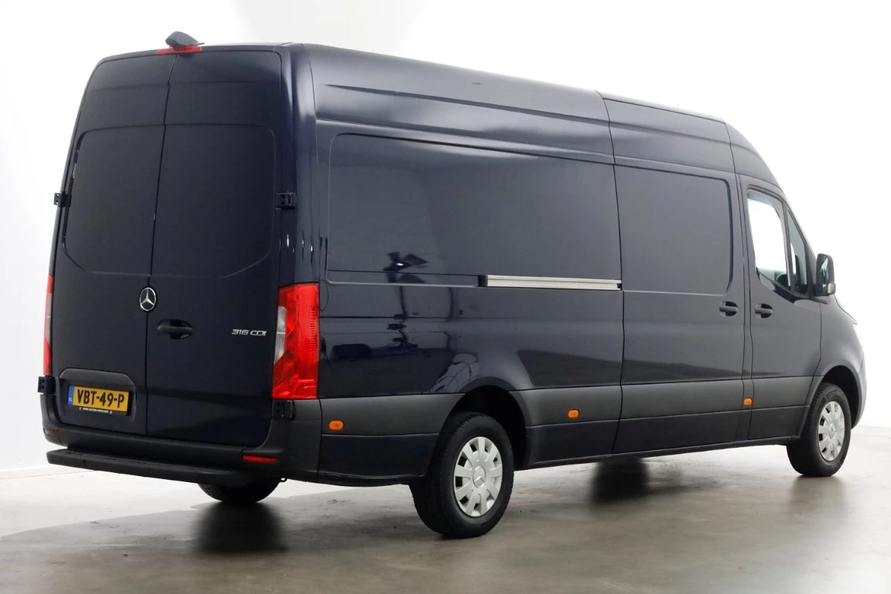 Mercedes-Benz Sprinter 2019 - 316 CDI 163pk 7G Automaat L3H2 Maxi Airco/Camera 10-2019 Bild 2