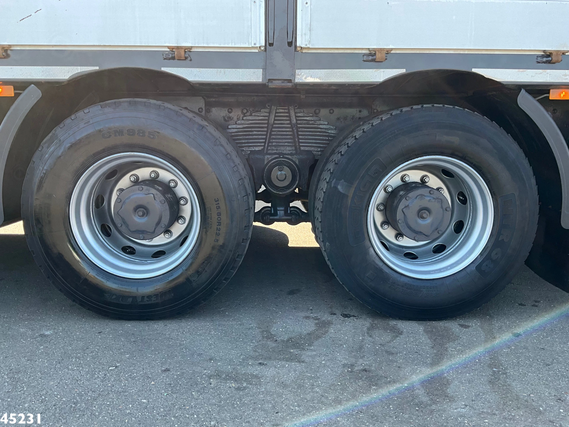 Iveco Trakker 2007 - AD410T41 Fassi 80 Tonmeter laadkraan + Fly-Jib Just 80.441 Km! obrázek 11