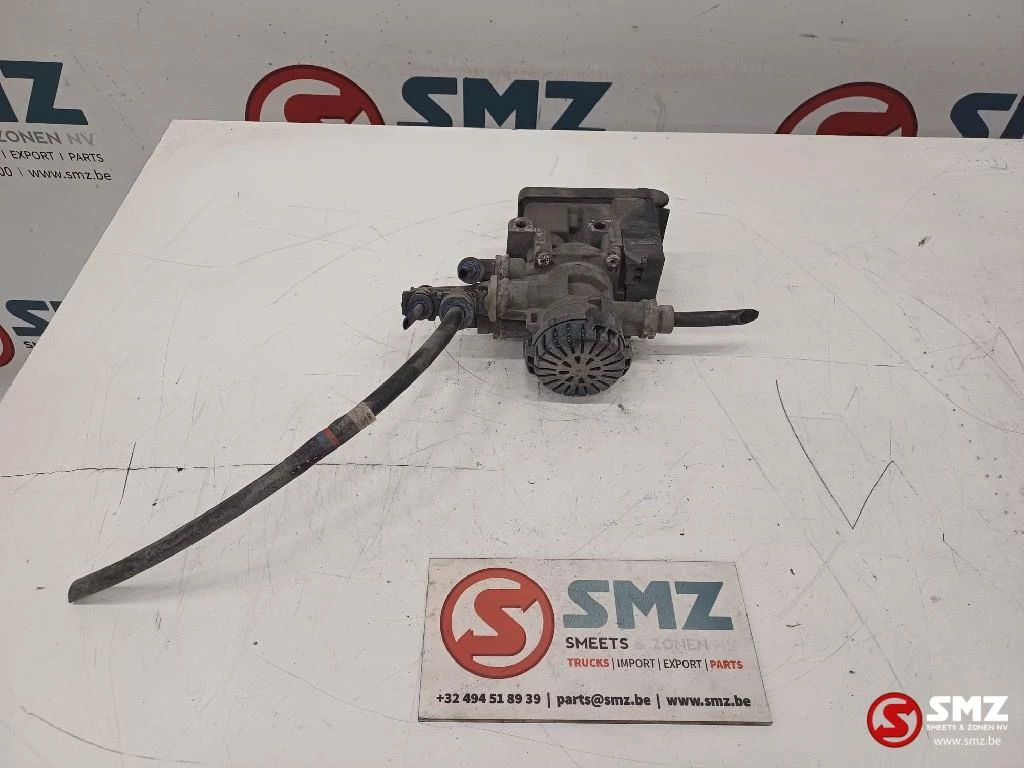 Volvo 2016 - Occ EBS voorasmodulator Volvo obrázek 4