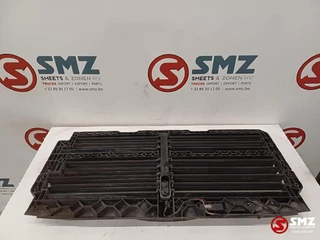 Mercedes-Benz N/A 2012 - Occ radiatorrooster Mercedes zdjecie 2