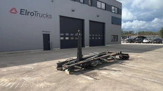 AJK HOOKLIFT / CONTAINER / AMPLIROL 2010 te koop