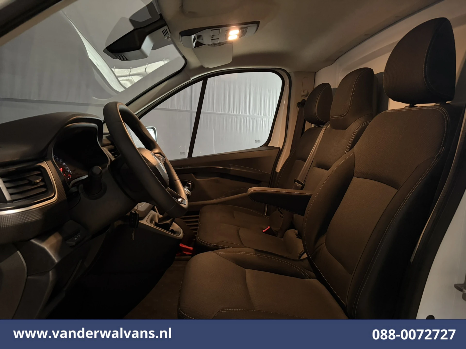 Renault Trafic 2022 - 2.0 Blue dCi 131pk L2H1 Euro6 Airco | Navigatie | Camera | LED | Apple Carplay afbeelding 19