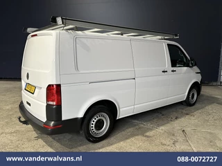 Volkswagen Transporter 2020 - 2.0 TDI L2H1 Euro6 Airco | Apple Carplay | Imperiaal | Cruisecontrol | Camera | Trekhaak image 9