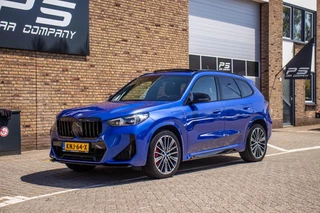 BMW X1 2023 - xDrive30e M-Sport, Full Option, Premium Select, Pano image 2