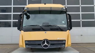 Mercedes-Benz - Body & Chassis Parts Cabine StreamSpace MB MP4 afbeelding 1 miniatuur