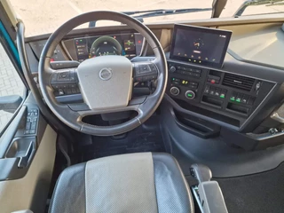 Volvo FH 2024 - 500 Globetrotter XL Cartransporter Blyss Modulo 6 - Like new - Low KM - I parkcool imagen 16