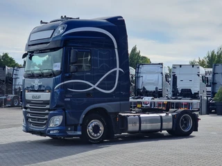 DAF XF 2017 - 510 SuperSpaceCab 4x2 - Custom interior - Night clima - Low deck afbeelding 3 miniatuur