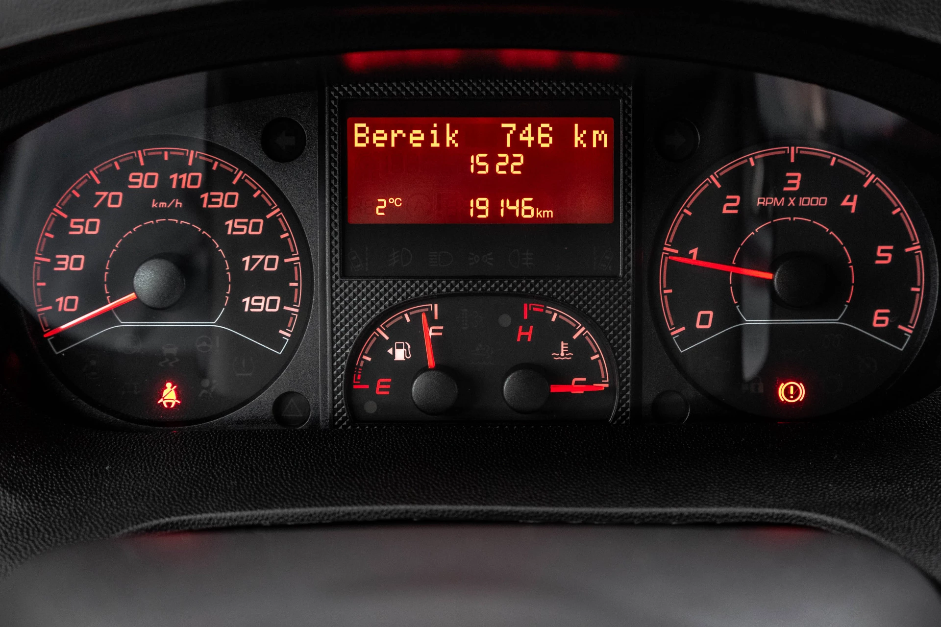 Citroën Jumper 2019 - **2.0 BlueHDi | Bakwagen | Uniek laadsysteem | Camera | Cruise | Navi | Airco** zdjęcie 14