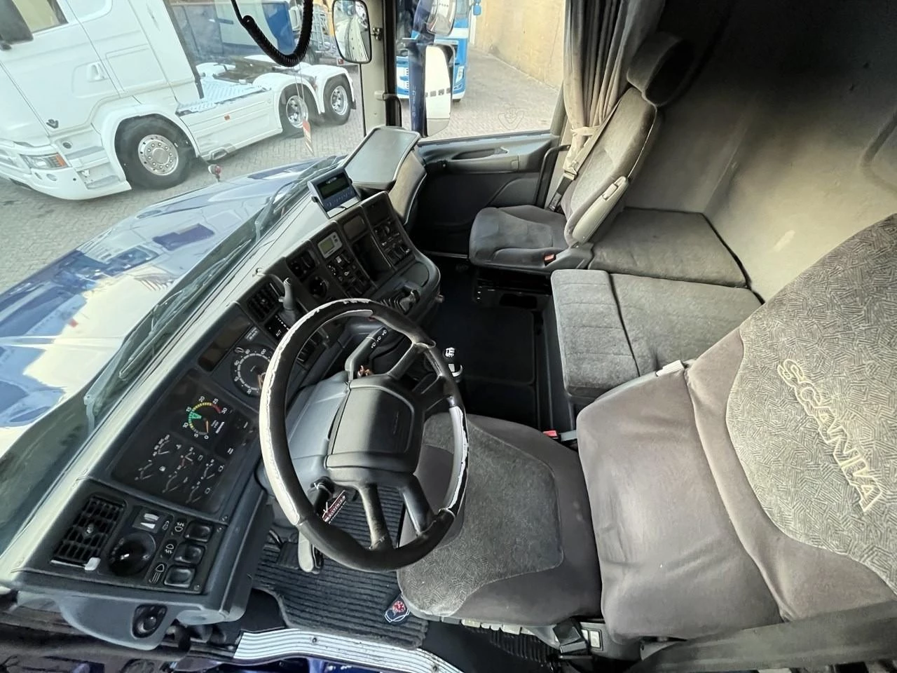 Scania T 2001 - T164-480 V8 image 8