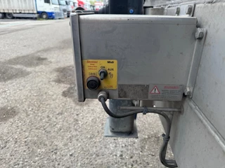 Volvo FM 460 2017 - 8x2 MET INOX TANK obrazek 21