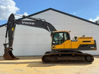 Volvo 2013 - EC250DL - Hammer Lines / Automatic Greasing na prodej