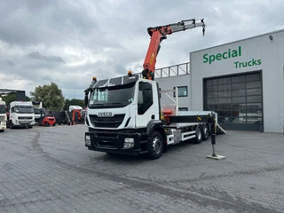 Iveco Stralis 2015 - 310 6x2 / Euro 6 / Palfinger PK 23001-EH B / Oprijklep / Lier / Machine transporter / Oprijwagen afbeelding 3 miniatuur