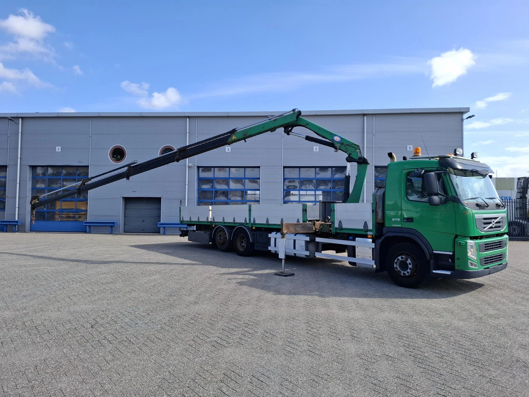 Volvo FM 11.370 2012 - / HMF 1420 REMOTED CRANE / LIFT+LENKACHSE / AIRCO / FRIDGE / AUTOMATIC / EURO-5 / 2012 изображение 4