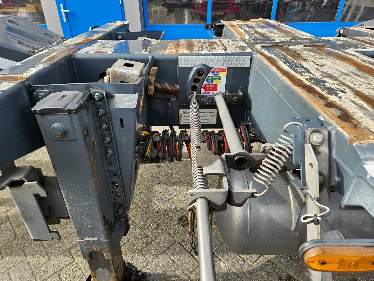 D-TEC 2016 - Flexitrailer Gescoopeerd Apk TÜV 10-2026 immagine 19