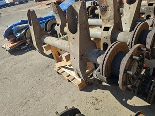 SAF SKRB9019W/ TRAILER AXLE 9 TON / DISC. 2002 image 3 thumbnail