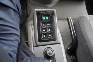 DAF LF 220 FAG 2016 - Terberg Vuilniswagen achterlader Euro6 image 16