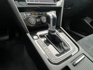 Volkswagen Passat 2015 - Variant 1.4 TSI GTE Highline bj.2015 Camera|Navi|Trekh|Pano|Nap. bild 20