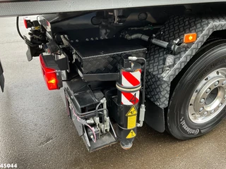 Volvo FH 2023 - 540 8x2 Fassi 145 Tonmeter laadkraan + Fly-JIb Just 7.187 Km! Demo voertuig! obrazek 17